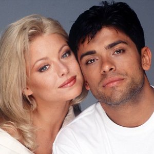 Strange Things About Kelly And Mark S Marriage Zergnet Strange Things About Kelly And Mark S Marriage