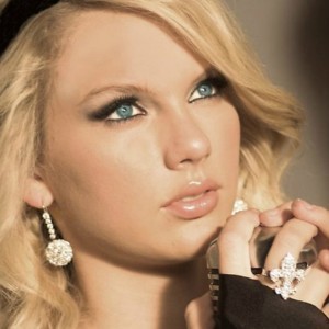 taylor swift tattoo goes terribly wrong zergnet taylor swift tattoo goes terribly wrong zergnet