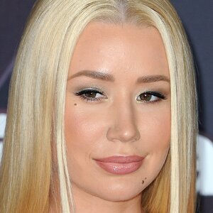 Iggy Azalea Ruined Her Own Career And Here S How ZergNet