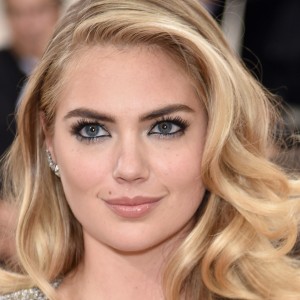 A Look At Kate Upton's Engagement Ring - ZergNet