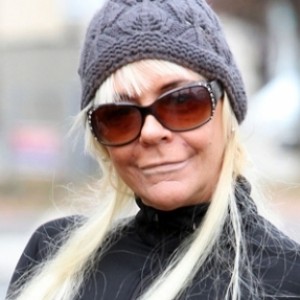 Tan Mom Resurfaces - ZergNet