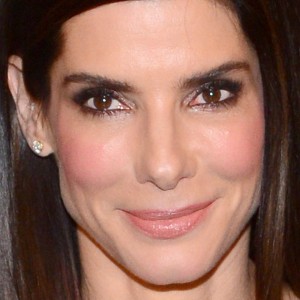 Sandra Bullock Makes Confession About Her Kids - ZergNet