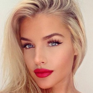 10 Makeup Looks Every Girl Should Perfect - ZergNet