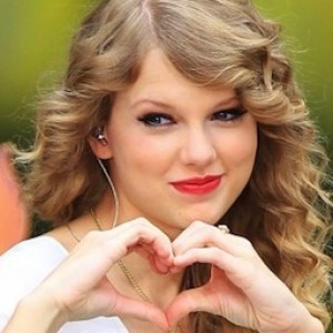 The List Of Taylor Swift's Exes Keeps Getting Longer - ZergNet