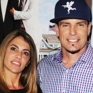 Vanilla Ice & Wife Divorcing After 20 Years of Marriage - ZergNet