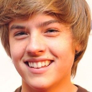 13 Celebs Who Almost Destroyed Their Careers With Technology - ZergNet