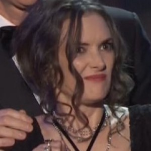 Winona Ryder's Hilarious SAG Awards Reaction Goes Viral - ZergNet