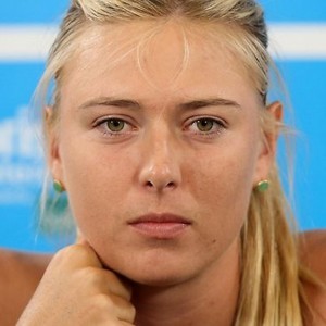 24 Stars Who Are Taller Than You Think - ZergNet