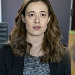 'Chicago PD' Star Discusses Surprise Team Shakeup - ZergNet