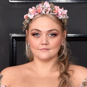 Elle King Ditches Her Own Wedding - ZergNet