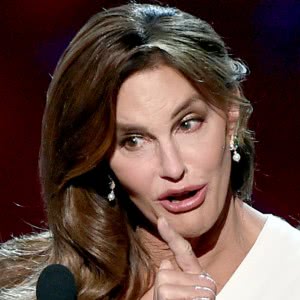 Caitlyn Jenner's Rep Denies Nude Photoshoot Rumors - ZergNet