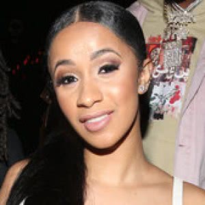 Cardi B Opens Up About Being Rejected by Fashion Designers - ZergNet