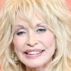 Dolly Parton's New Book Reveals Sad Details About Her Past - ZergNet
