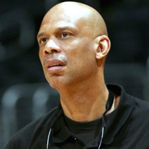Kareem Abdul-Jabbar's Shocking Stance on Sterling Controversy - ZergNet