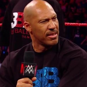 Lavar Ball Makes Ridiculous Wwe Raw Appearance Zergnet Lavar Ball Makes Ridiculous Wwe Raw Appearance Zergnet