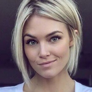 The Short Hairstyles You Want Right Now - ZergNet
