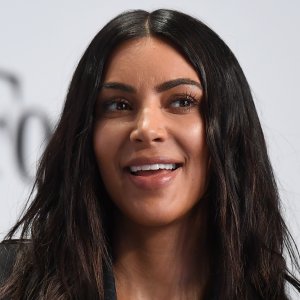 Kim K. is Driving Her Surrogate 'Crazy' With Wild Demands - ZergNet