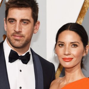 Aaron Rodgers Hints at the Problem with Dating Olivia Munn - ZergNet