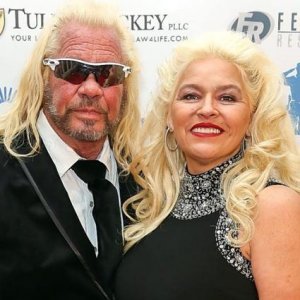 Dog The Bounty Hunter's Wife Beth Diagnosed With Throat Cancer - ZergNet