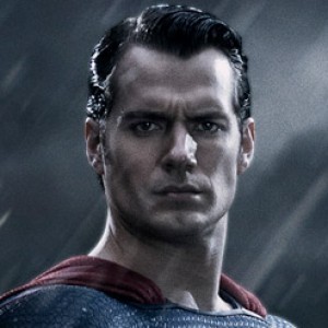 First Look At Superman's New Costume In 'Batman Vs. Superman' - ZergNet