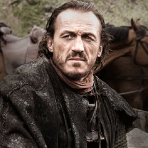 'Game of Thrones' Actors With Surprising Backgrounds - ZergNet