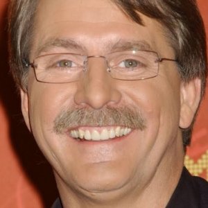 The Untold Truth of Jeff Foxworthy - ZergNet