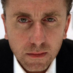 8 Signs You're Being Lied To - ZergNet