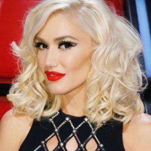 The Top Beach Blondes of All Time - ZergNet