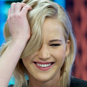 Jennifer Lawrence's Most Cringeworthy Moments - ZergNet