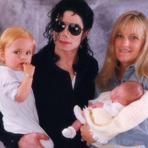 Whatever Happened to Michael Jackson's Kids Mother Debbie Rowe? - ZergNet