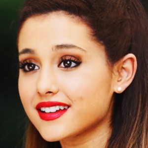 The Latest On The Celebrity Hacking Scandal - ZergNet