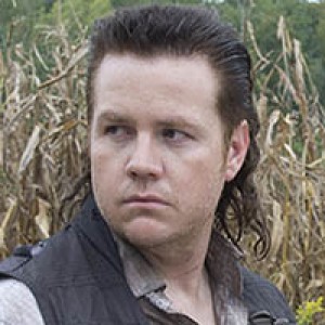 'Walking Dead' Star Got Creepiest Gift Ever From Fan - ZergNet