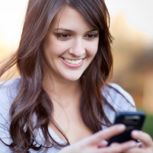 5 Flirty Texts That Will Guarantee a Response - ZergNet