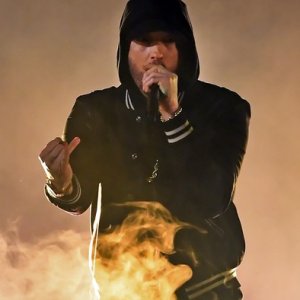 Eminem Just Dropped a Surprise Album Called 'Kamikaze' - ZergNet