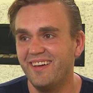 John Candy's Son Shares Heartfelt Memories of His Late Father - ZergNet