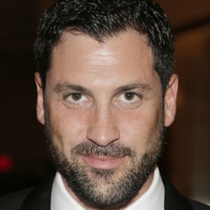 Maksim Chmerkovskiy Reveals Dancing With The Stars Secrets ZergNet