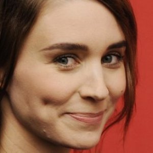 Ridiculous Things Celebs Have Done for Roles - ZergNet