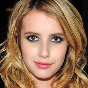 What Emma Roberts Looked Like as a Cute Young Kid - ZergNet