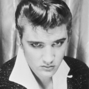 30 Candid Photos Of Your Favorite Celebrities - ZergNet