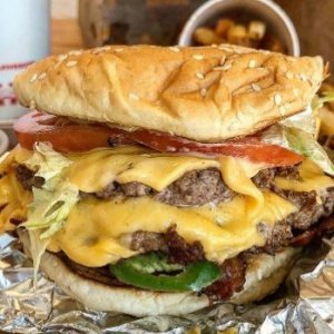 Fast Food Hamburgers Ranked Worst to Best - ZergNet