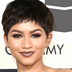 Zendaya Debuts Her Short Pixie Cut Zergnet