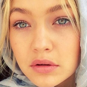 Gigi Hadid Reveals Hilarious Wardrobe Malfunction - ZergNet