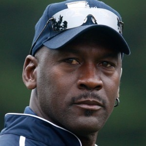 10 Most Famous Billionaires In Pro Sports - ZergNet