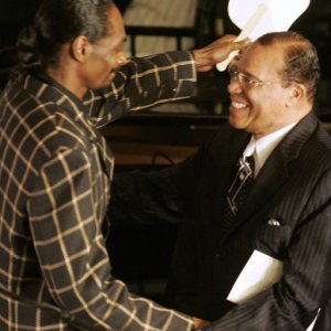 Why Snoop Dogg is Threatening to Boycott Facebook - ZergNet