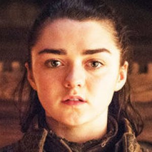 What That Arya and Gendry Scene Means for Maisie Williams - ZergNet