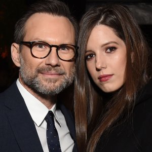 Christian Slater and Wife Welcome Daughter - ZergNet
