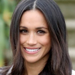 What Meghan Markle Really Looks Like With Her Natural Hair - ZergNet