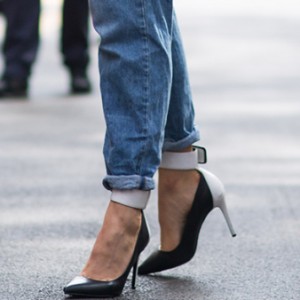 10 Street Style-Approved Ways To Make Jeans and Heels Feel Fresh - ZergNet