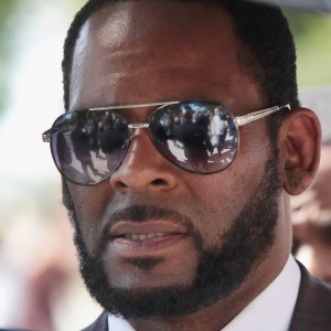 R. Kelly's Latest Attempt to Get Out of Prison Is Beyond Shady - ZergNet
