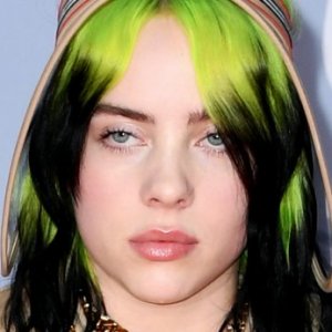 The Real Reason Why Billie Eilish Feels Trapped - ZergNet